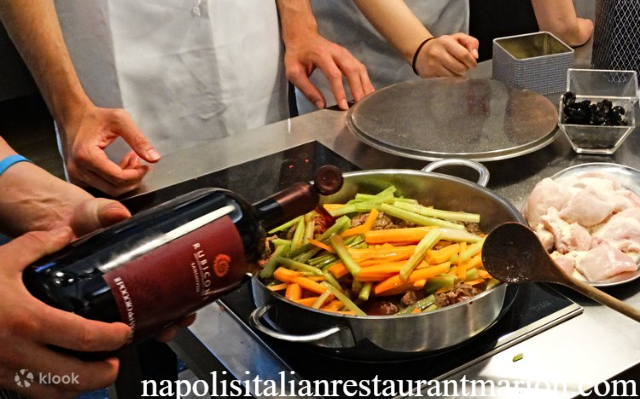 Cooking Class & Belanja di Florence Central Market