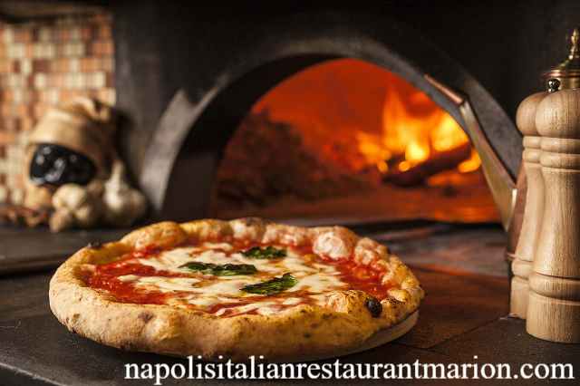 Pizza Napoletana Kuliner Khas Italia